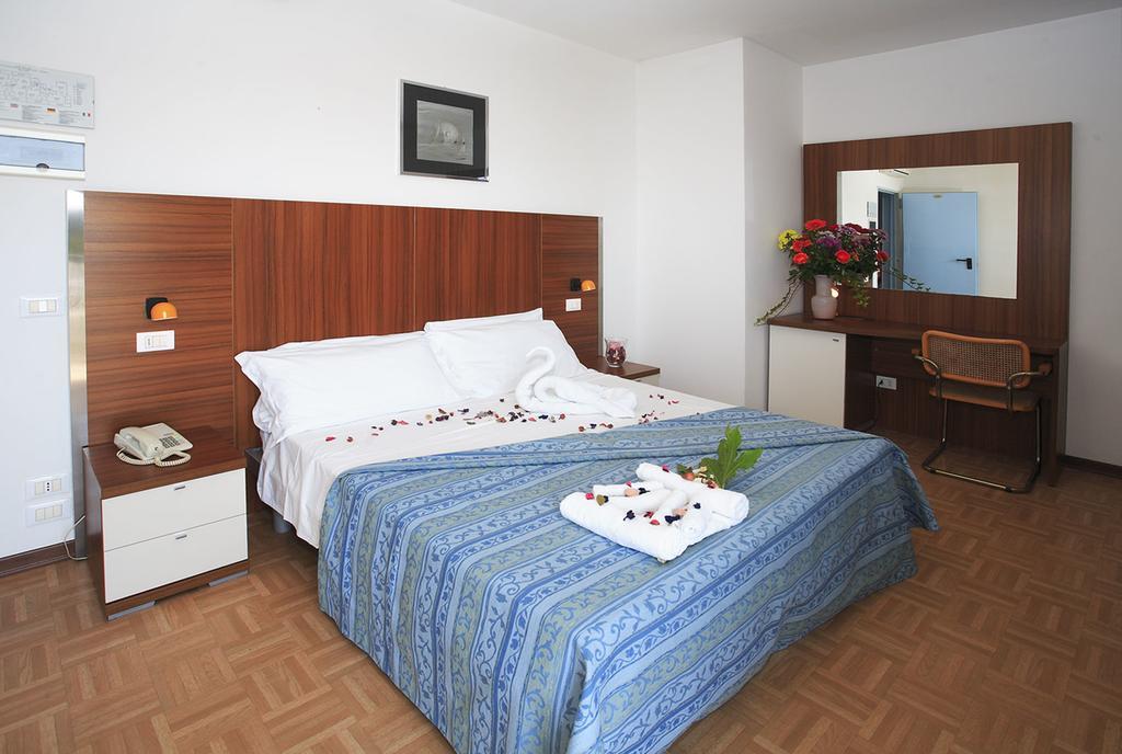 Hotel Aspe Μπιμπιόνε Εξωτερικό φωτογραφία